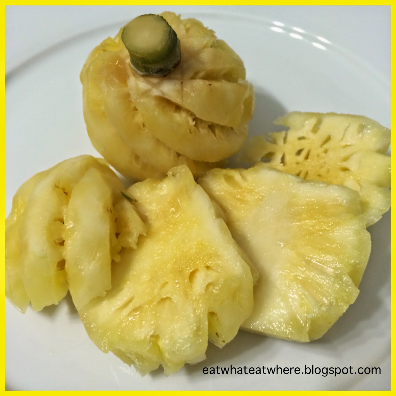 Eat what, Eat where? Just One Food Mini Pineapple